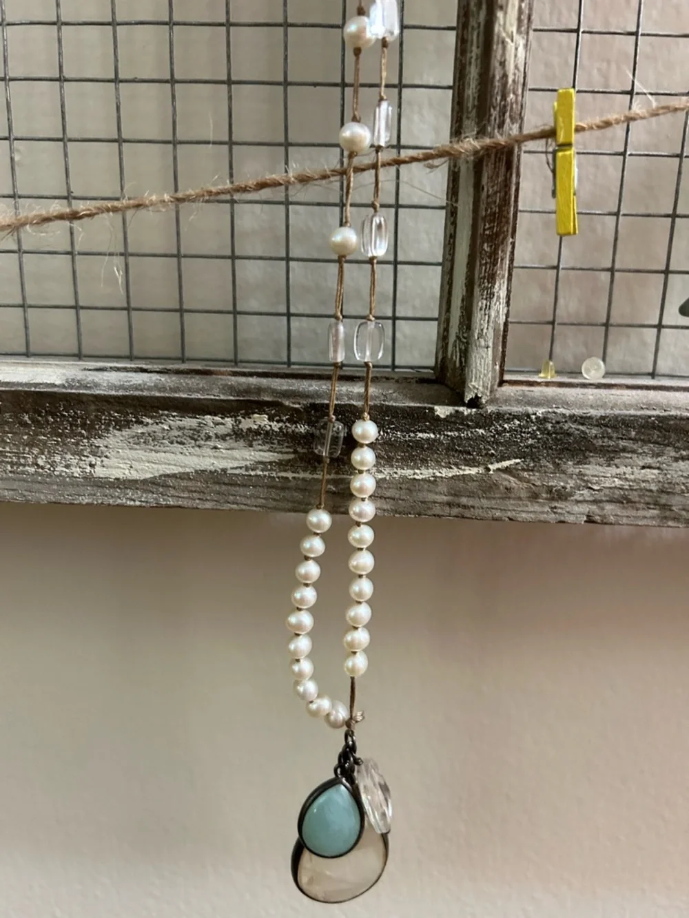 Pearl and Stone Pendant Necklace in Cream and Green - Picture 2 of 3